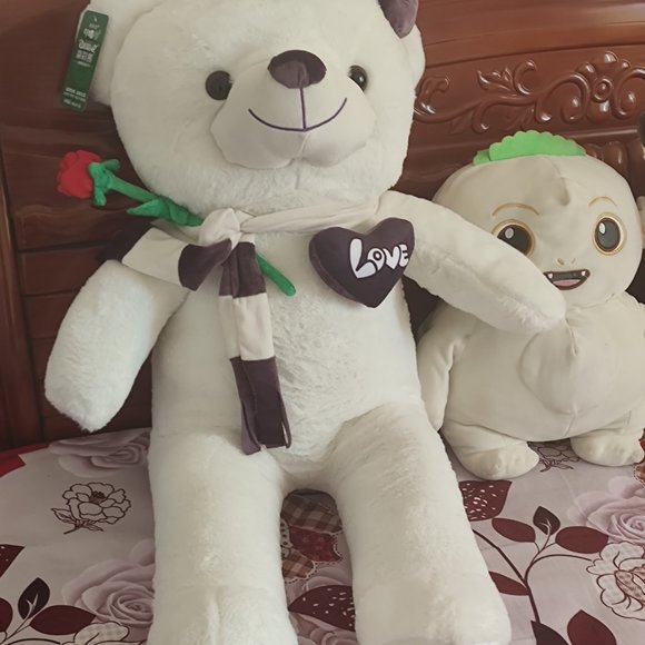 Teddy bear - Picture 3 of 3